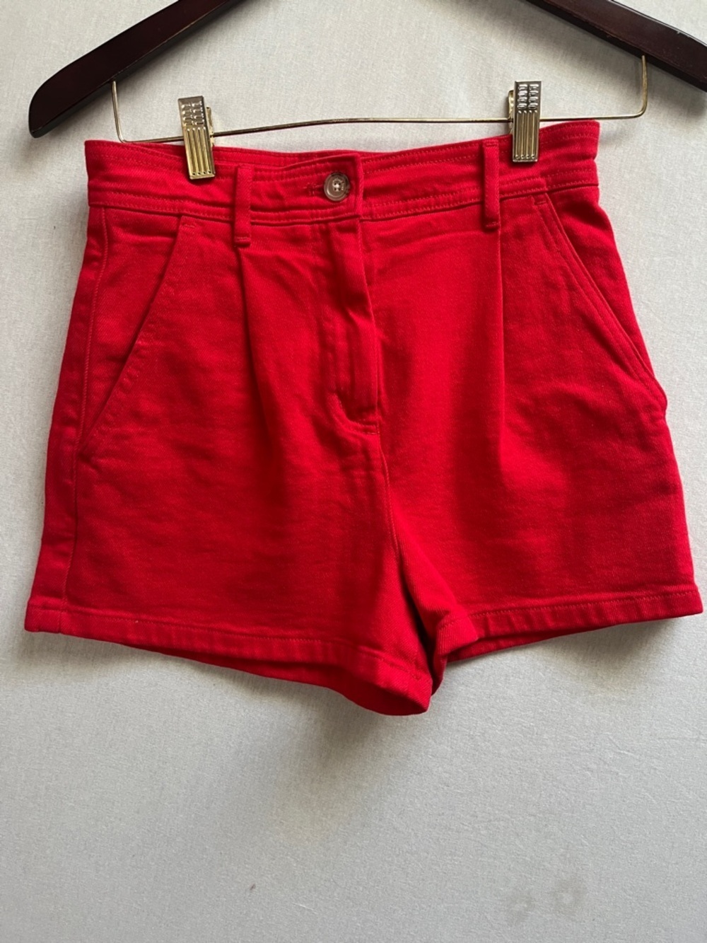 Wilfred Free Red Women's High-Rise Casual Shorts Sz 2